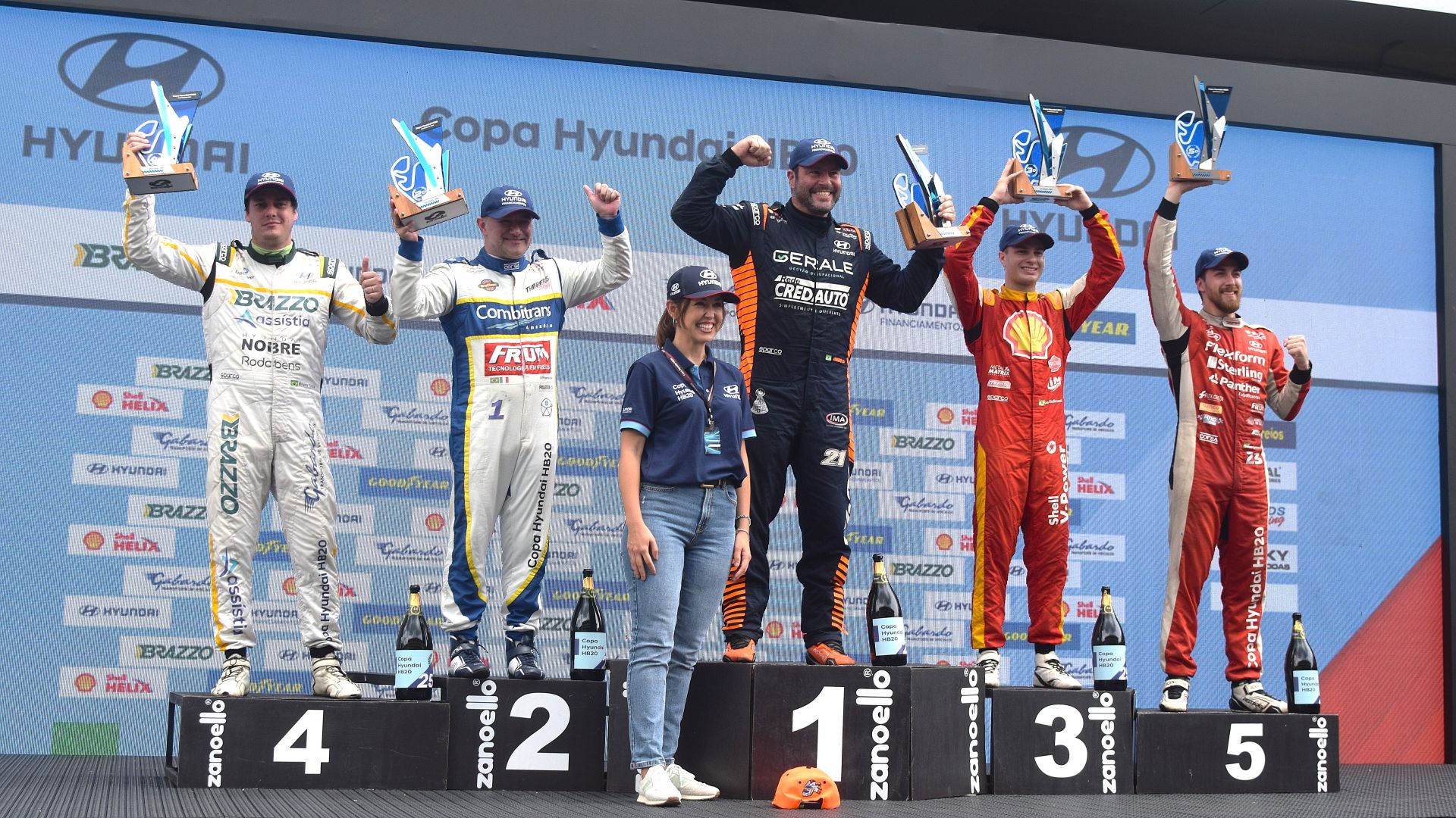 Copa HB20: Bicampeonato de Marcus Índio, piloto Rede Cred Auto, com duas vitórias em Interlagos Copa HB20: Bicampeonato de Marcus Índio, piloto Rede Cred Auto, com duas vitórias em Interlagos